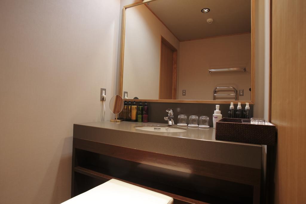 Hotel Tokinenoyado Yunushiichijoh à Shiroishi  Extérieur photo
