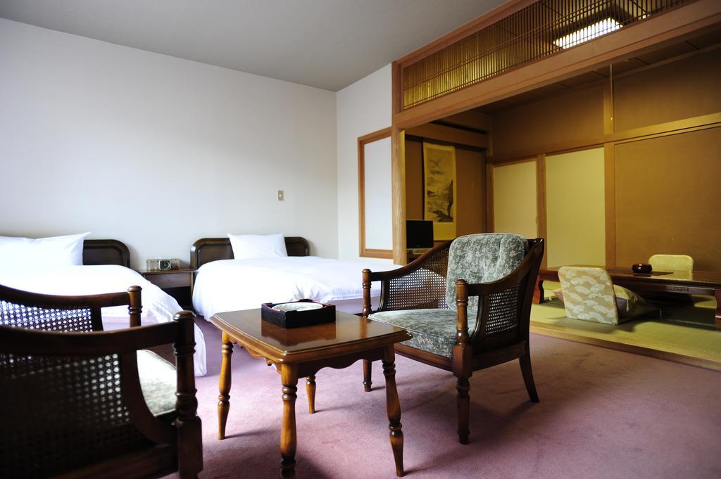 Hotel Tokinenoyado Yunushiichijoh à Shiroishi  Chambre photo